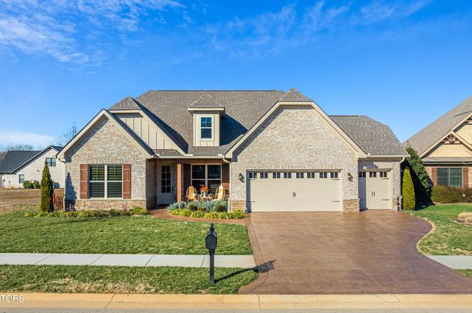 2743 Old Club Rd, Loudon, TN