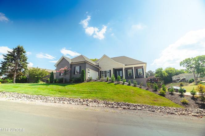 216 Tooweka Ln, Loudon, TN
