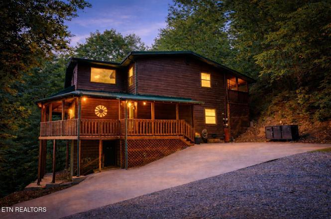 2202 Applewood Rd, Sevierville, TN