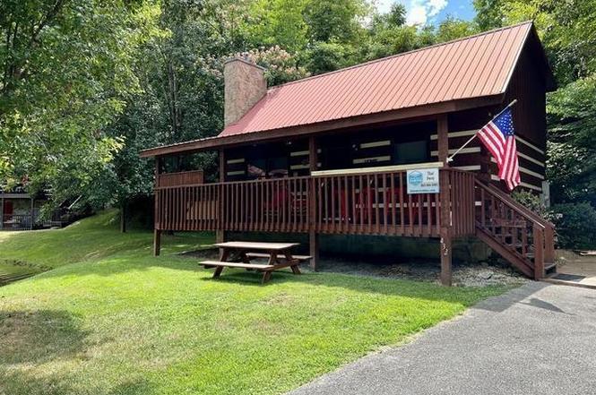 432 Hideaway Ridge Cir, Sevierville, TN