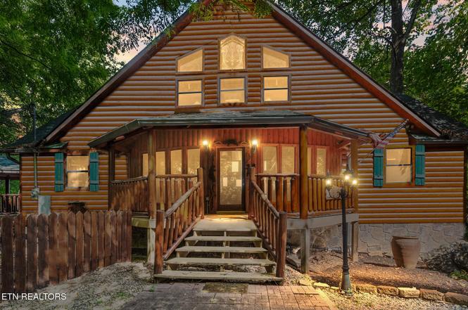 3280 Balsam Slopes Rd, Sevierville, TN