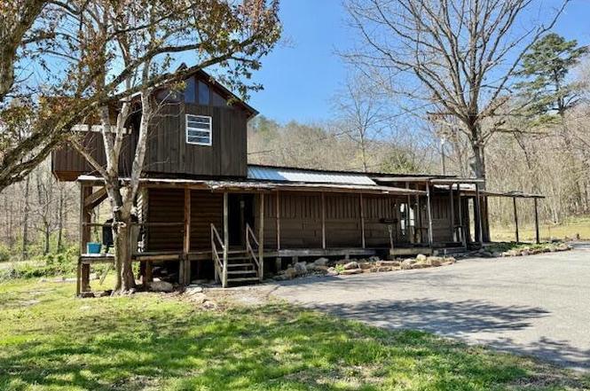 1941 Bluff Mountain Rd, Sevierville, TN