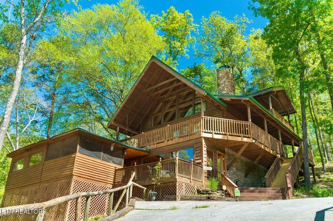 1009 Ravens Ford Way, Sevierville, TN