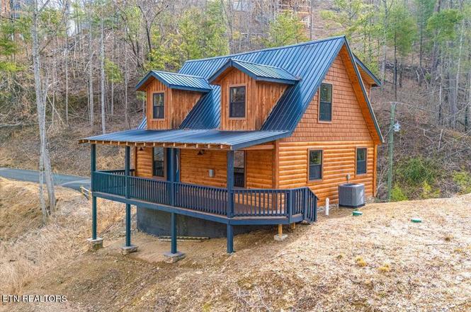 2321 Willow Ln, Sevierville, TN