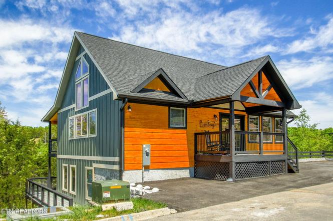 846 Blue Herring Way, Sevierville, TN