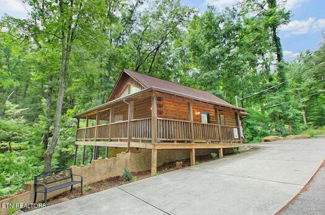 3355 Priscilla Heights Ln, Sevierville, TN