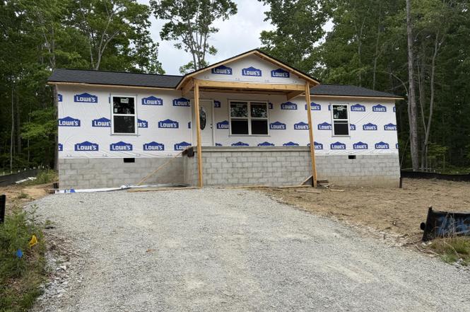 2043 Iowa Dr, Crossville, TN