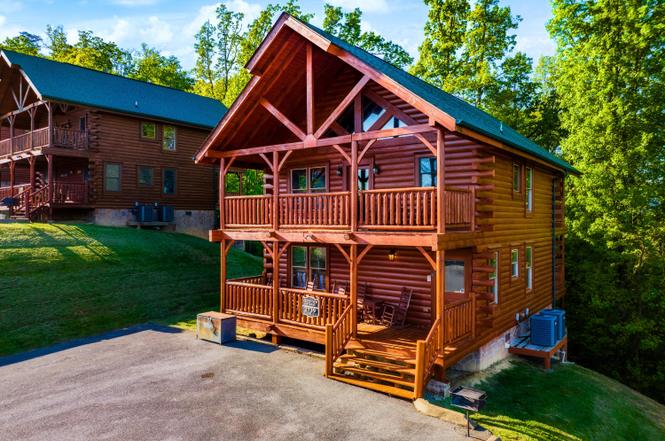 2739 Mountain Preserve Dr, Sevierville, TN