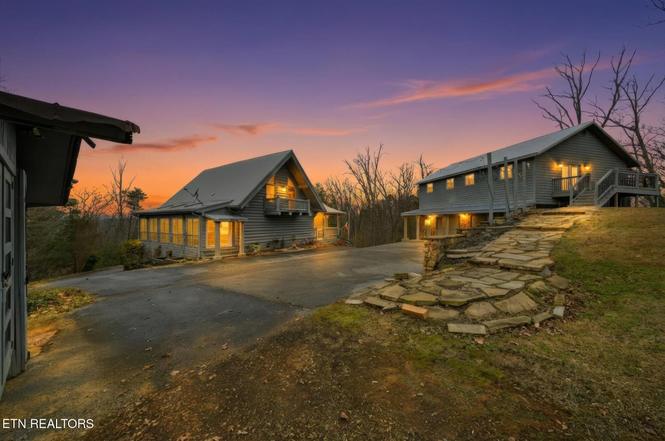 4167 Spring Creek Way, Sevierville, TN