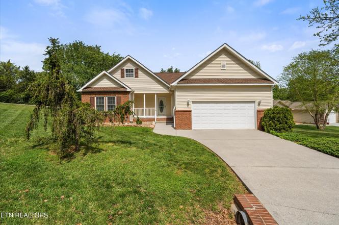 102 Chaloni Ln, Loudon, TN