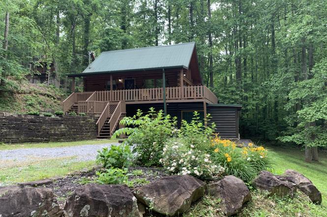 3444 Manis Rd, Sevierville, TN