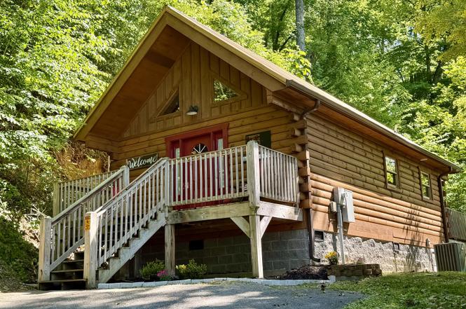411 Abrams Falls Way, Gatlinburg, TN