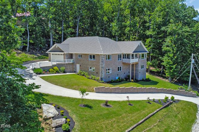 38 Markham Ter, Crossville, TN