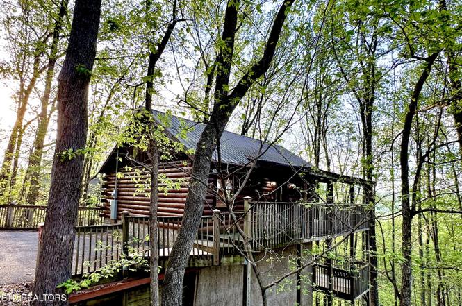 4080 Ole Smoky Way, Sevierville, TN