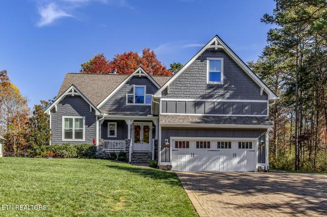 206 Atoka Pl, Loudon, TN