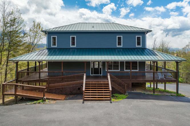 510 Wildflower Ridge Rd, Gatlinburg, TN