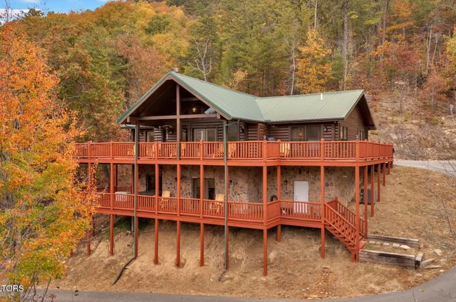 3060 Walden Ridge Rd, Sevierville, TN