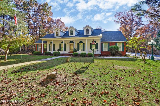 306 Carrie Dr, Crossville, TN