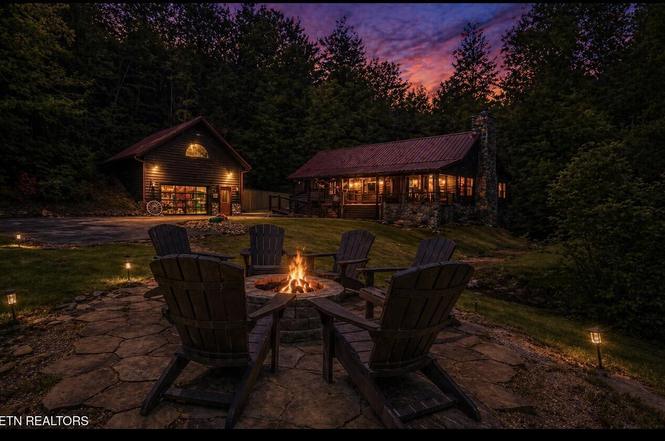 2609 Cedar Falls Way, Sevierville, TN