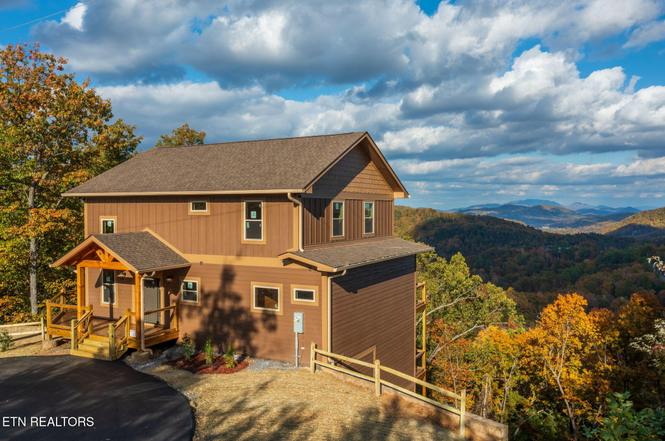 1821 Pinestand Ridge Way, Sevierville, TN