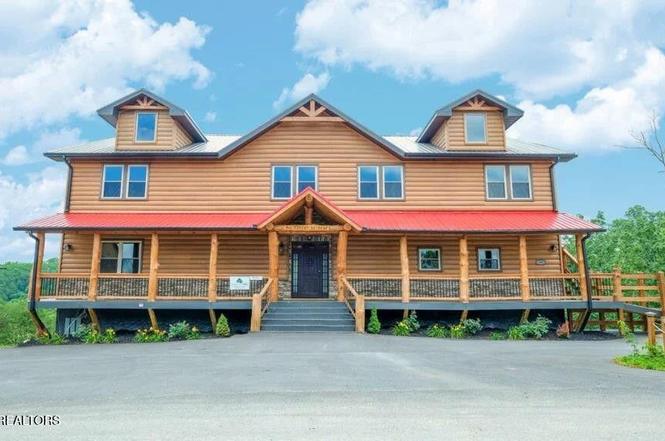 1485/1481 Sleepy Valley Ln, Pigeon Forge, TN