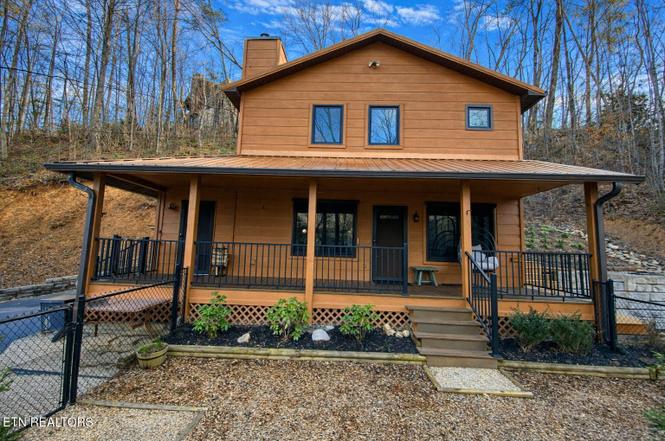 1170 Cole Ln, Gatlinburg, TN