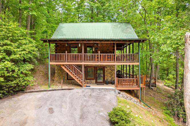 4230 Alyssa Way, Gatlinburg, TN