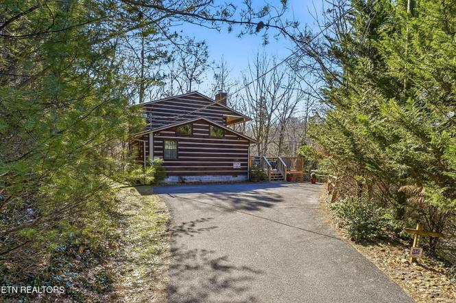 1815 Taylor Way, Sevierville, TN