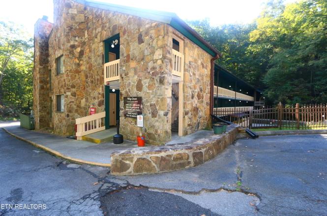 1435 Wiley Oakley Dr Apt 158, Gatlinburg, TN