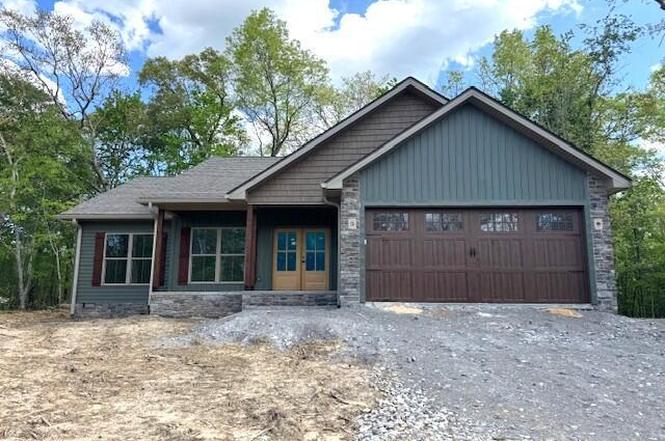 136 Pomeroy Dr, Crossville, TN