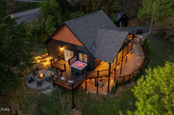 1608 Mitchell Farm Rd, Sevierville, TN