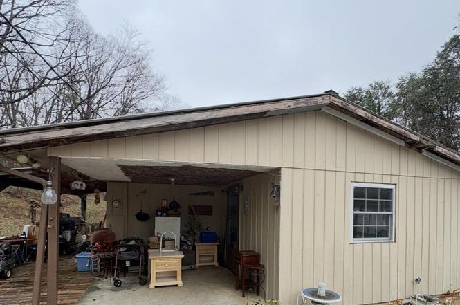 1220 E Dogwood Ln, Sevierville, TN
