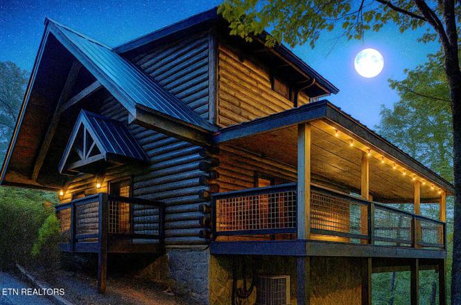 1615 Misty Hollow Way, Gatlinburg, TN