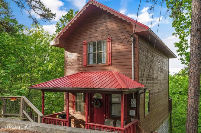 1809 Red Bone Way, Sevierville, TN