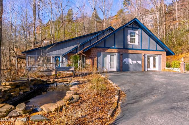 751 Ridge Rd, Gatlinburg, TN