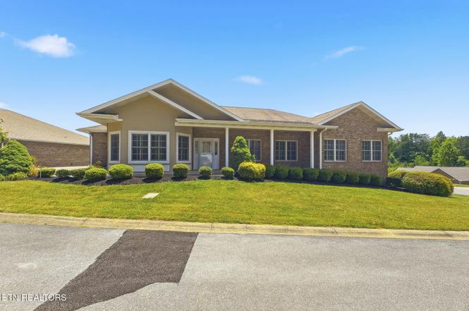 2119 Zion Dr, Sevierville, TN