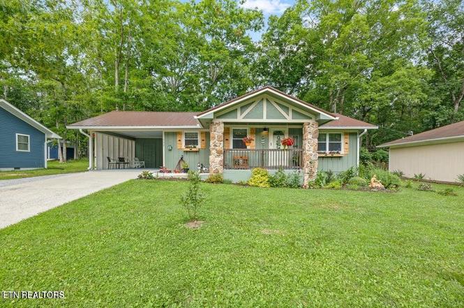 137 Jasper Dr, Crossville, TN