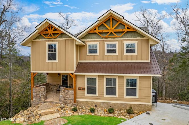 1019 Potters Way, Gatlinburg, TN