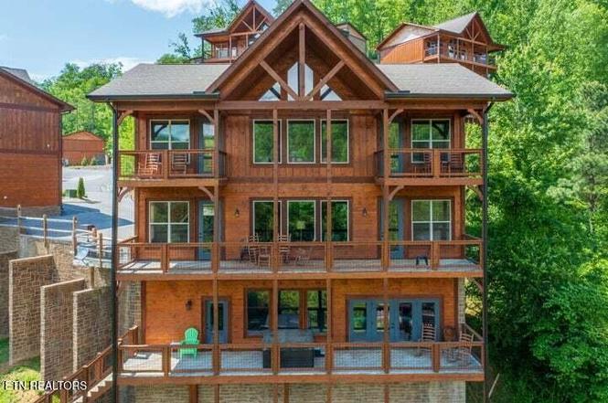4521 Shangrila Way, Sevierville, TN
