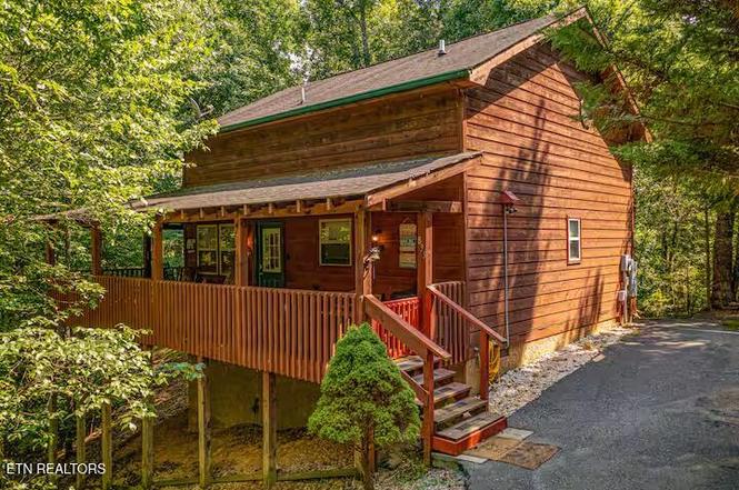 833 S New Era, Sevierville, TN
