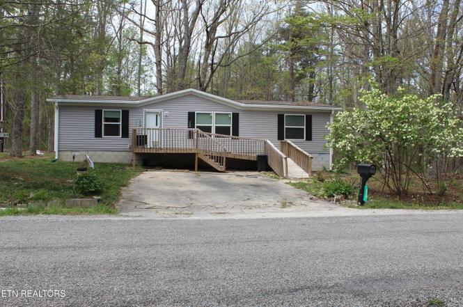 339 Rugby Rd, Crossville, TN