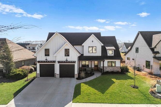 752 Ironwood Ln, Loudon, TN
