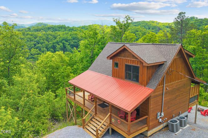 2015 Penny Way, Sevierville, TN