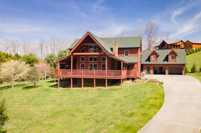 3385 Clear Valley Dr, Sevierville, TN