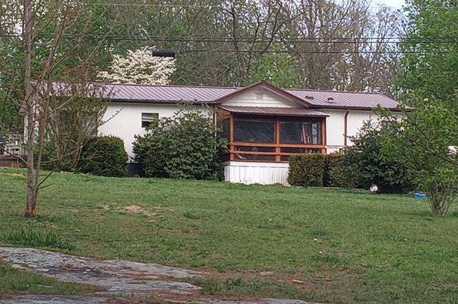 145 Florida Ave, Crossville, TN