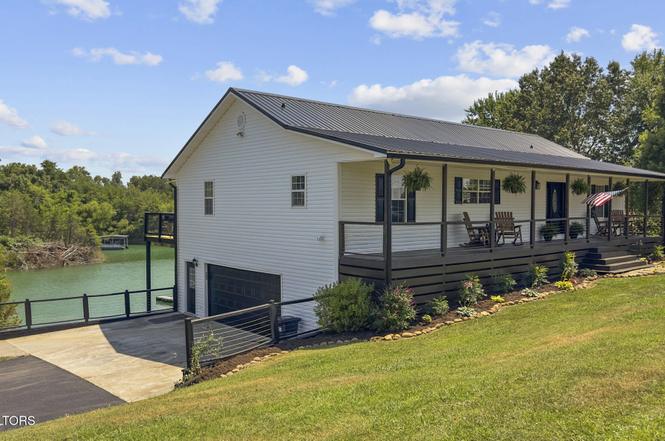 1033 Sunset View Rd, Sevierville, TN