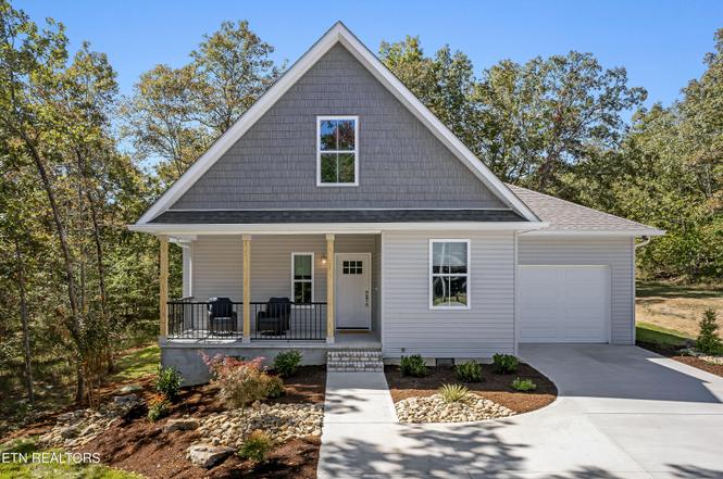 212 Westchester Dr, Crossville, TN