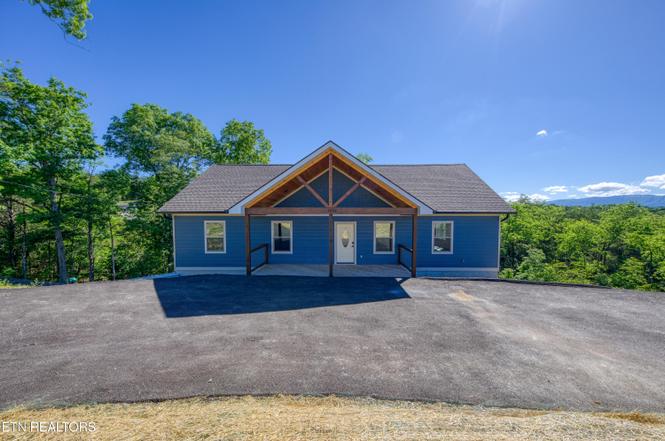 1854 Chapel Rd, Sevierville, TN