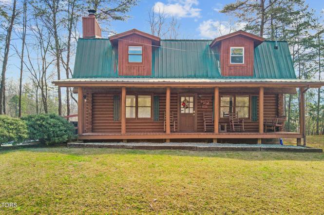 1736 Walker Trl, Sevierville, TN