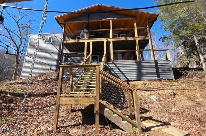 2869 Hatcher Mountain Rd, Sevierville, TN